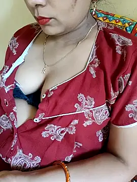 Snapshot of samitasharma chatting on September 10, 2025, 7:08 am samitasharma online show from September 10, 2025, 7:08 am