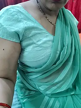 Snapshot of samitasharma chatting on October 19, 2025, 2:45 am samitasharma online show from October 19, 2025, 2:45 am