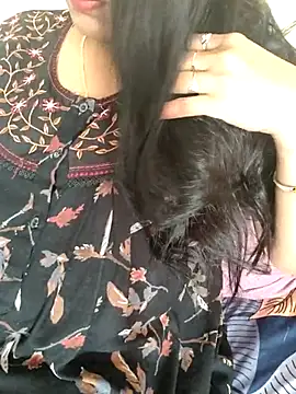 Snapshot of samitasharma chatting on November 9, 2025, 4:22 am samitasharma online show from November 9, 2025, 4:22 am