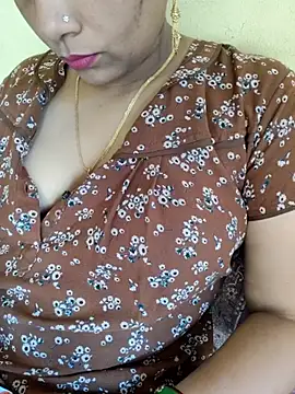 Snapshot of samitasharma chatting on November 12, 2025, 5:08 am samitasharma online show from November 12, 2025, 5:08 am