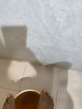 Snapshot of samitasharma chatting on November 15, 2025, 4:21 am samitasharma online show from November 15, 2025, 4:21 am