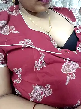 Snapshot of samitasharma chatting on November 15, 2025, 4:25 pm samitasharma online show from November 15, 2025, 4:25 pm