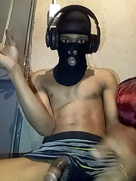 Snapshot of Thickcockzivyy chatting on December 20, 2025, 3:24 am Thickcockzivyy online show from December 20, 2025, 3:24 am