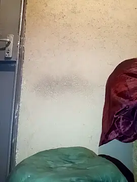 Snapshot of Thickcockzivyy chatting on March 13, 2026, 3:35 am Thickcockzivyy online show from March 13, 2026, 3:35 am