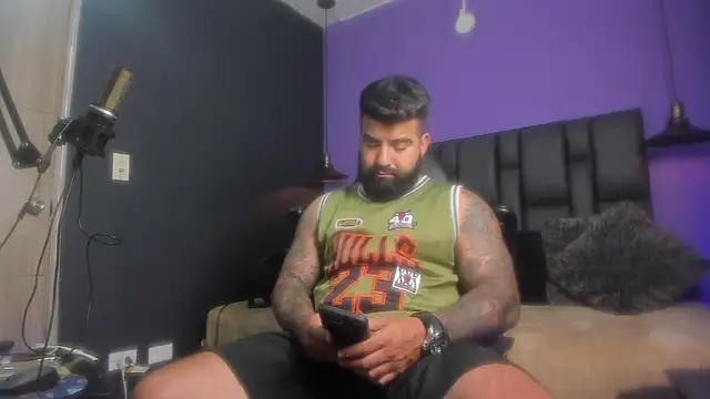 Lyon vach online show from January 15, 2026, 7:39 pm