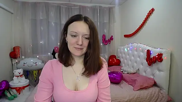 BarbaraStily online show from February 11, 2025, 11:21 am