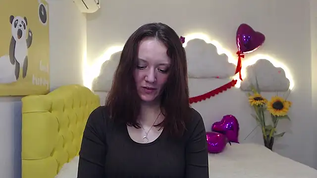 BarbaraStily online show from February 15, 2025, 6:01 pm