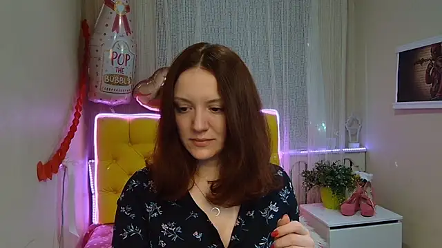 BarbaraStily online show from February 24, 2025, 8:06 am