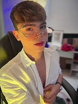 PRINCE STEV online show from March 12, 2026, 4:57 pm