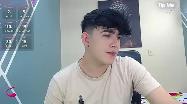 Snapshot of nolan_twink1 chatting on December 3, 2024, 5:55 pm nolan twink1 online show from December 3, 2024, 5:55 pm