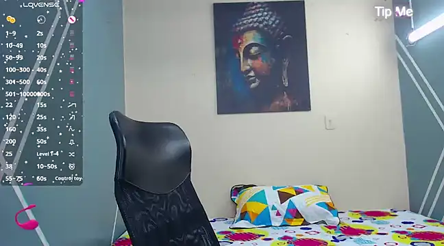 nolan twink1 online show from December 6, 2024, 5:44 pm