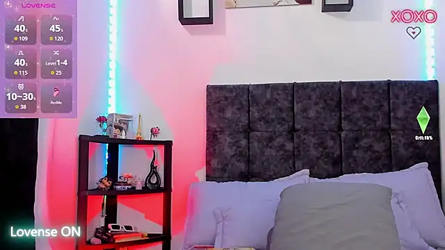 nolan twink1 online show from February 18, 2026, 5:53 pm