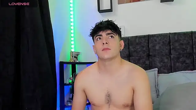 nolan twink1 online show from May 1, 2026, 5:50 pm