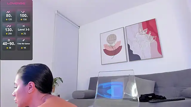 Snapshot of sofiiajones chatting on October 19, 2025, 10:21 pm sofiiajones online show from October 19, 2025, 10:21 pm