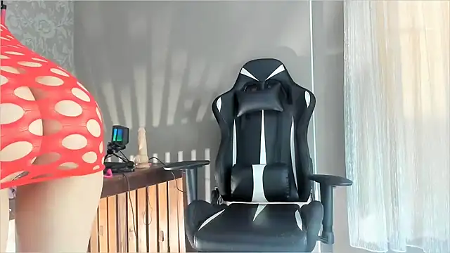 Snapshot of mali_haier chatting on February 6, 2025, 9:43 am mali haier online show from February 6, 2025, 9:43 am