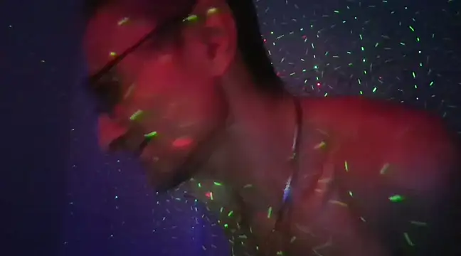 Snapshot of brunoguunot chatting on December 23, 2024, 7:41 pm brunoguunot online show from December 23, 2024, 7:41 pm