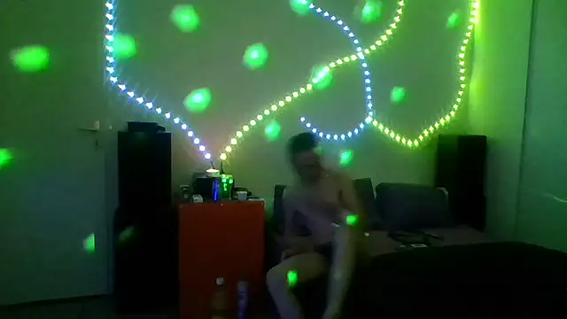 Snapshot of brunoguunot chatting on March 8, 2025, 11:18 pm brunoguunot online show from March 8, 2025, 11:18 pm