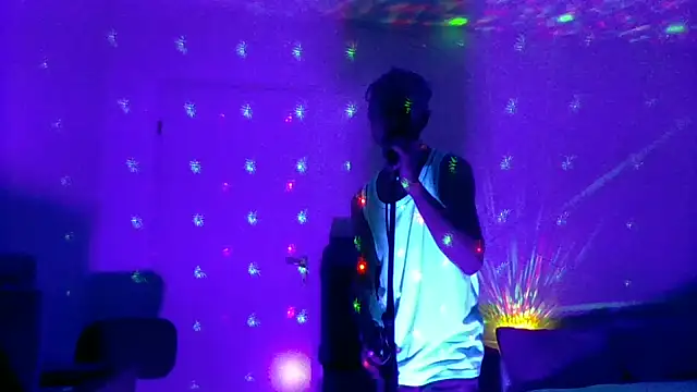 Snapshot of brunoguunot chatting on March 20, 2026, 8:25 pm brunoguunot online show from March 20, 2026, 8:25 pm