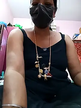 Snapshot of Tamil_sreelekha chatting on January 10, 2025, 7:04 am Tamil sreelekha online show from January 10, 2025, 7:04 am