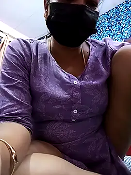 Snapshot of Tamil_sreelekha chatting on October 26, 2025, 2:34 pm Tamil sreelekha online show from October 26, 2025, 2:34 pm