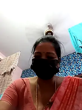 Snapshot of Tamil_sreelekha chatting on November 6, 2025, 4:08 pm Tamil sreelekha online show from November 6, 2025, 4:08 pm