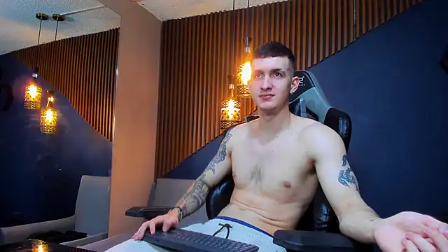 JacksonOlsenn online show from March 6, 2025, 3:02 pm