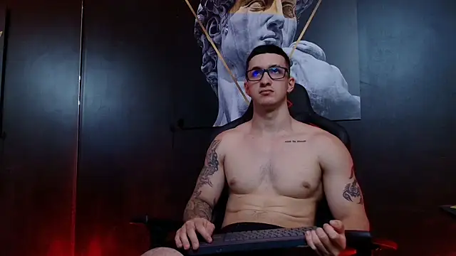 JacksonOlsenn online show from October 2, 2025, 6:59 pm