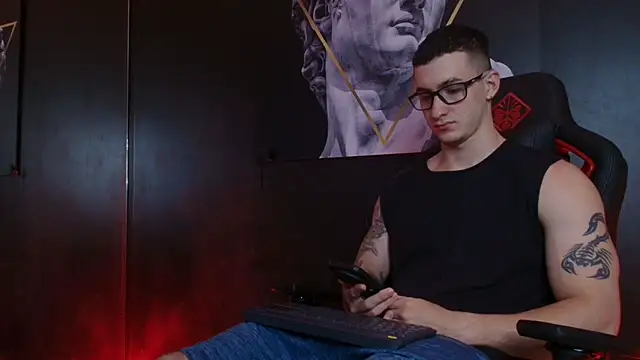 JacksonOlsenn online show from October 17, 2025, 8:55 pm