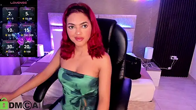 Snapshot of Cristal__adams chatting on October 13, 2025, 12:05 pm Cristal adams online show from October 13, 2025, 12:05 pm