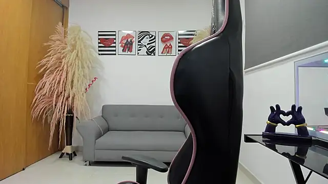 Samanthagax online show from March 13, 2025, 9:48 pm