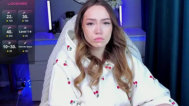 Snapshot of Evia_r0se chatting on November 12, 2025, 10:04 am Evia r0se online show from November 12, 2025, 10:04 am