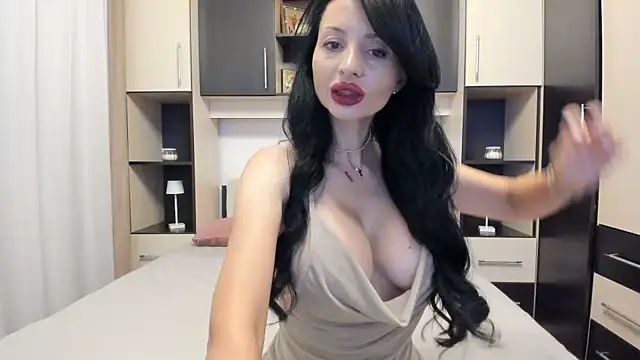 Snapshot of sexydeea87 chatting on July 4, 2026, 3:56 am sexydeea87 online show from July 4, 2026, 3:56 am