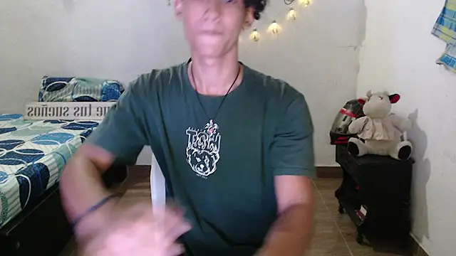 Snapshot of jake_willianss chatting on December 21, 2024, 10:51 pm jake willianss online show from December 21, 2024, 10:51 pm