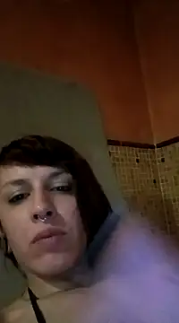 Snapshot of LL_deep chatting on February 2, 2025, 5:26 pm LL deep online show from February 2, 2025, 5:26 pm