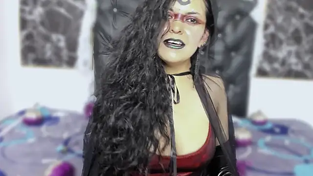 Snapshot of scarlett_w0lf chatting on October 31, 2025, 5:14 pm scarlett w0lf online show from October 31, 2025, 5:14 pm