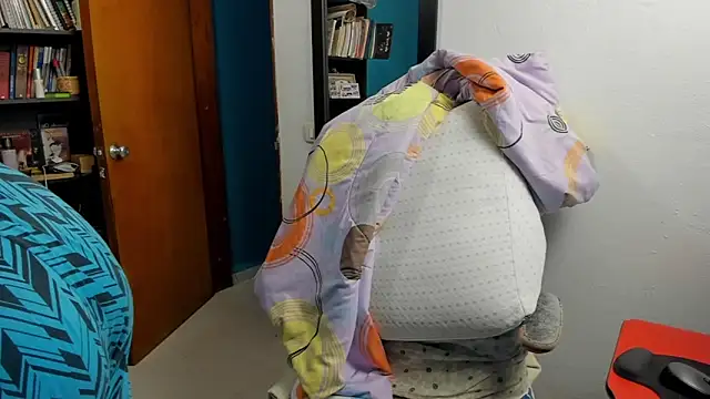 Snapshot of peanut_tangerine chatting on November 26, 2025, 11:06 pm peanut tangerine online show from November 26, 2025, 11:06 pm