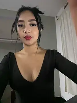 Snapshot of SOPHIACANDY19_ chatting on January 17, 2025, 2:39 am SOPHIACANDY19 online show from January 17, 2025, 2:39 am