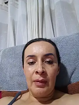 Samantha Sullivan  online show from April 28, 2026, 2:27 am