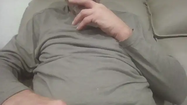 overaveragefreak4you online show from February 12, 2026, 12:44 pm