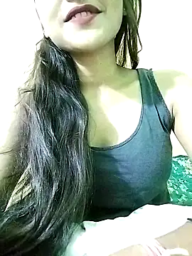 MISSQUEEN48 online show from March 10, 2025, 3:41 pm