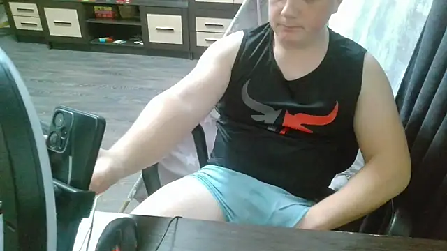 Snapshot of gamblingbum chatting on March 3, 2026, 4:46 pm gamblingbum online show from March 3, 2026, 4:46 pm