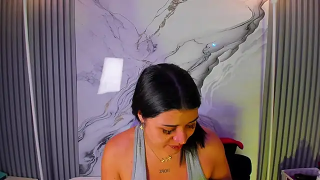 Snapshot of venusowen_ chatting on June 8, 2026, 12:49 pm venusowen online show from June 8, 2026, 12:49 pm