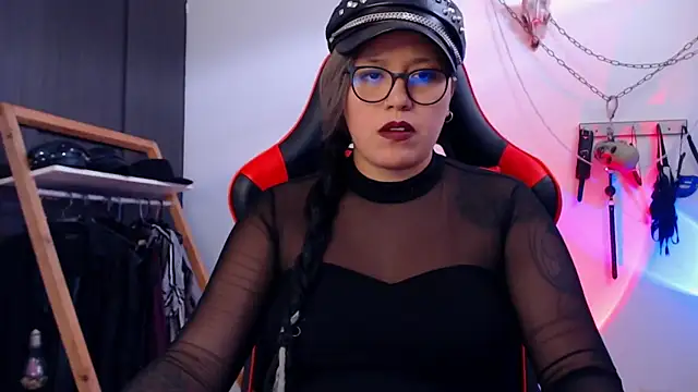 Snapshot of LilithSharon chatting on January 15, 2025, 5:37 pm LilithSharon online show from January 15, 2025, 5:37 pm