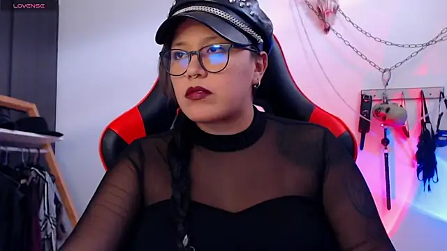 Snapshot of LilithSharon chatting on March 20, 2025, 3:47 pm LilithSharon online show from March 20, 2025, 3:47 pm