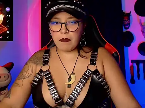 Snapshot of LilithSharon chatting on November 29, 2025, 11:46 am LilithSharon online show from November 29, 2025, 11:46 am