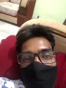 Snapshot of Tomato_boy chatting on October 4, 2025, 5:55 pm Tomato boy online show from October 4, 2025, 5:55 pm