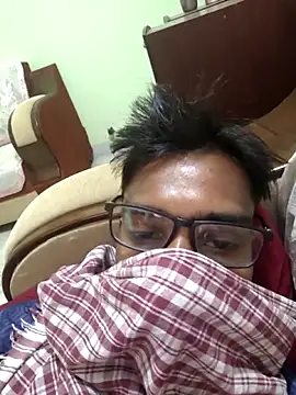Snapshot of Tomato_boy chatting on November 16, 2025, 7:03 am Tomato boy online show from November 16, 2025, 7:03 am