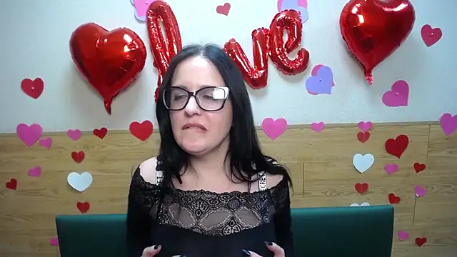 Snapshot of TayaBoret chatting on February 18, 2025, 12:15 am TayaBoret online show from February 18, 2025, 12:15 am