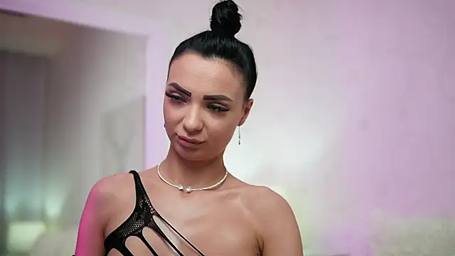 MaraJolie online show from January 24, 2025, 9:37 pm