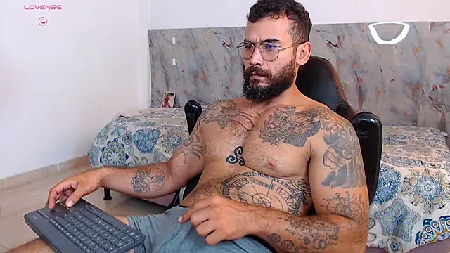 hanz col online show from December 5, 2025, 10:46 am